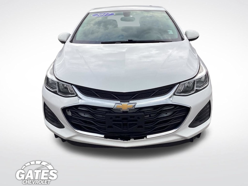 Used 2019 Chevrolet Cruze LS Car