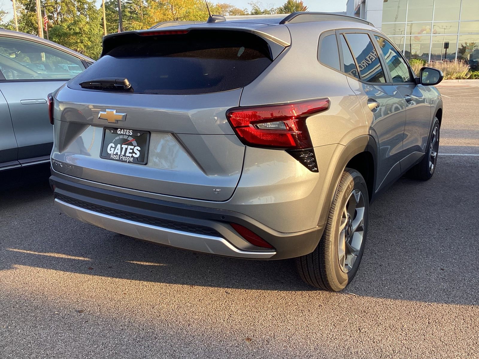 2025 Chevrolet Trax LT photo 3