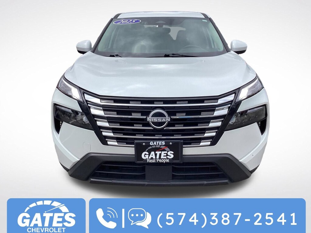 Used 2025 Nissan Rogue SV