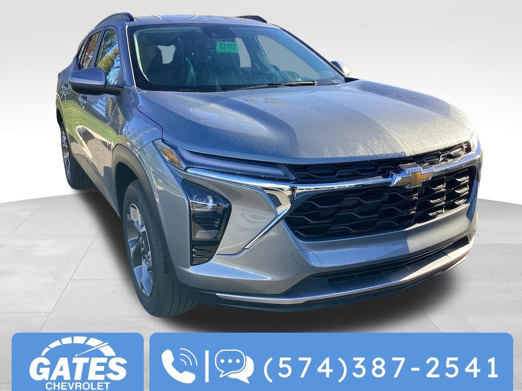 New 2025 Chevrolet Trax LT SUV