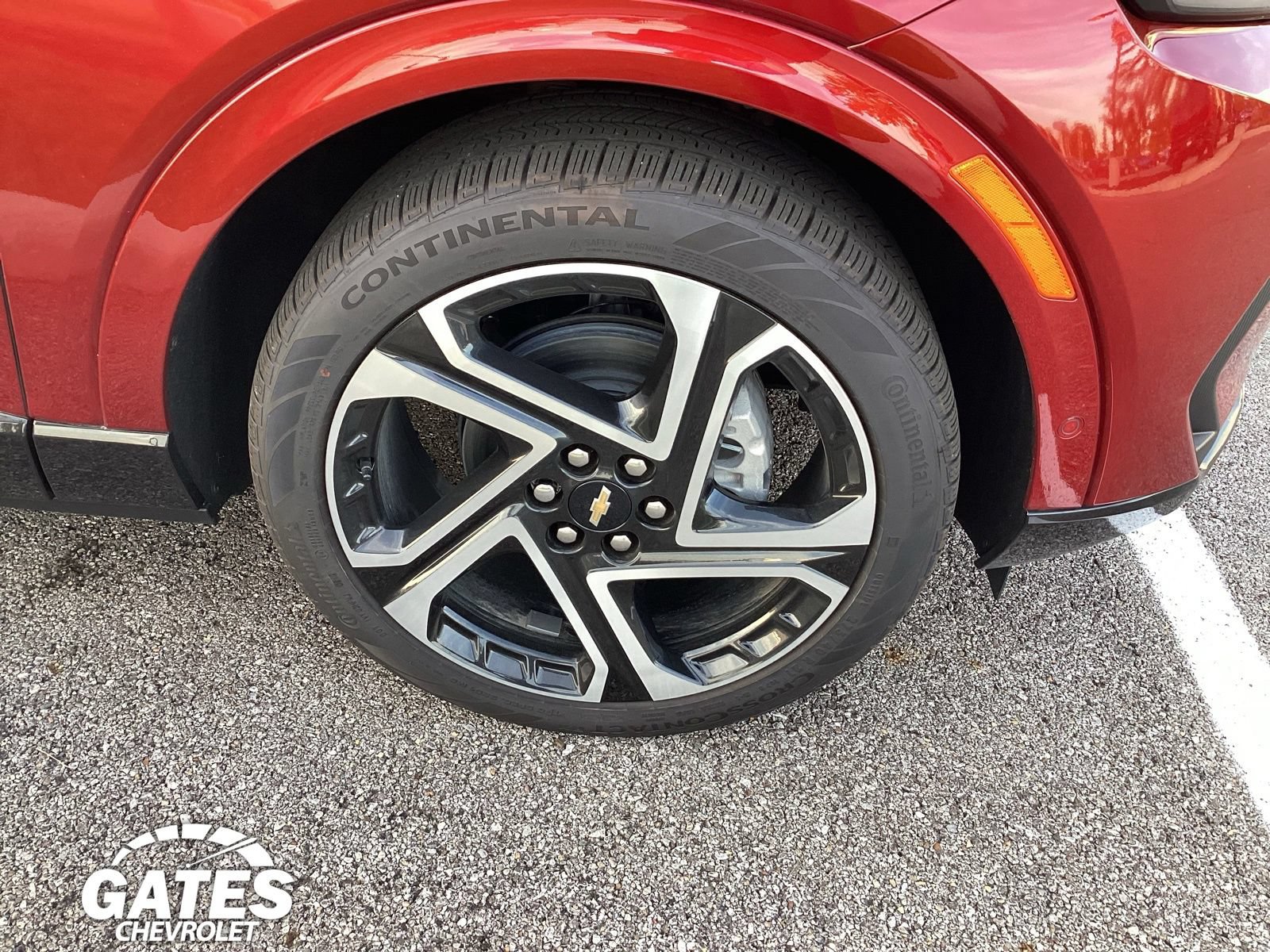 2025 Chevrolet Equinox EV 1LT - Photo 13