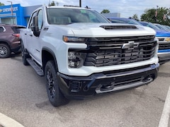 2025 Chevrolet Silverado 2500 HD Custom Truck