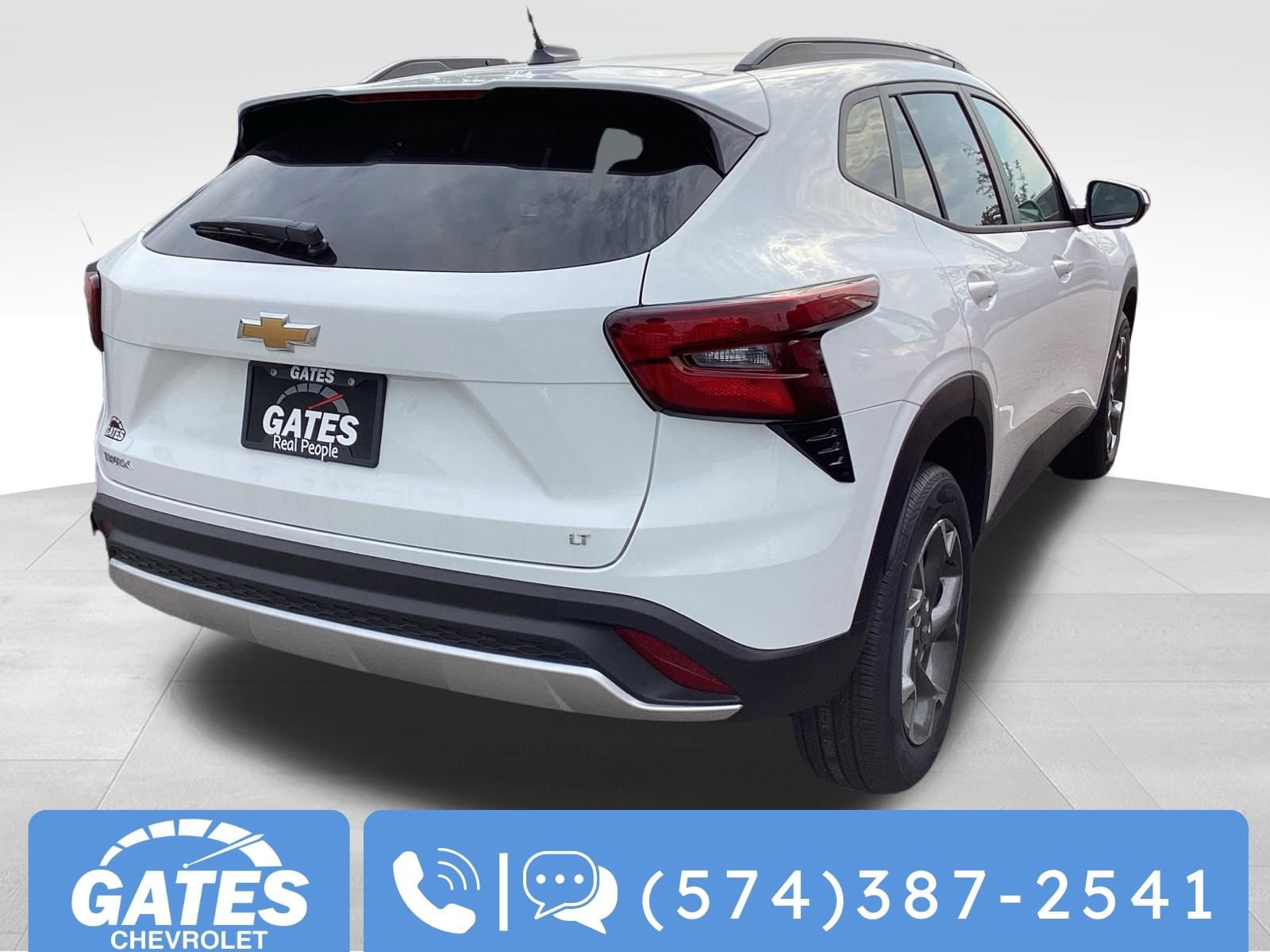 2026 Chevrolet Trax LT - Photo 8