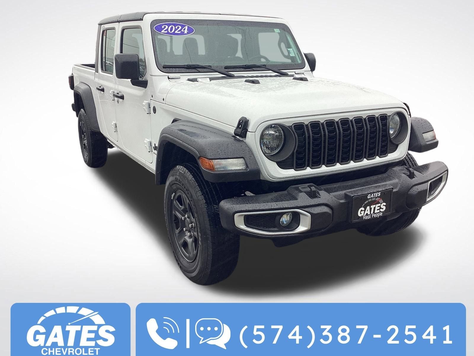 2024 Jeep Gladiator Sport's photo