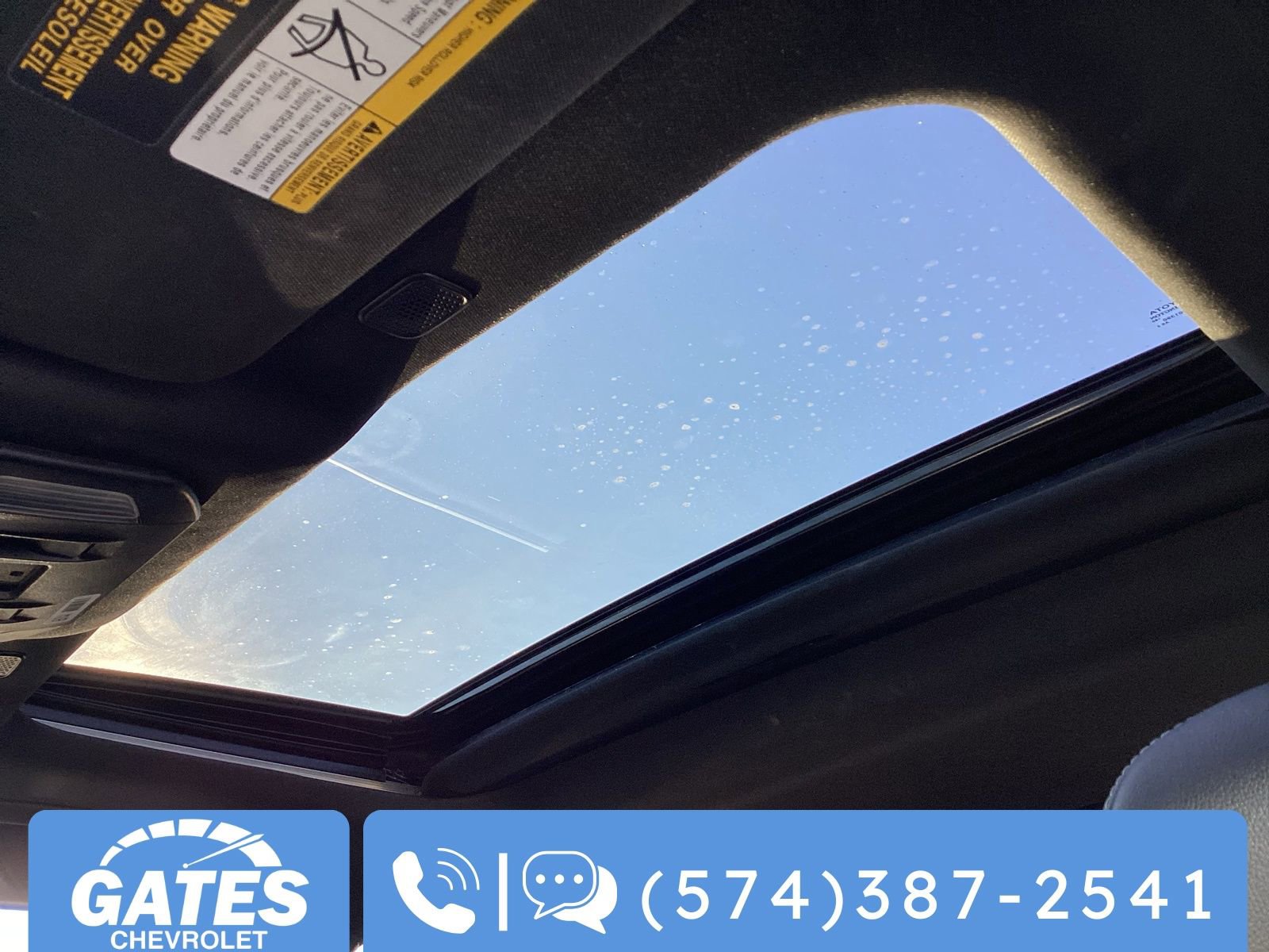 2024 Toyota Highlander LE photo 4