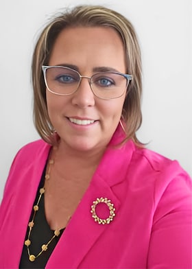 Staff member Sasha Pask from ID_c0106522a2c3