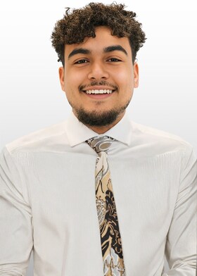 Staff member Donovan Jennings from ID_df05bcaefddc