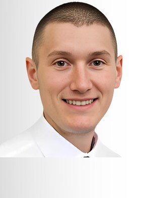 Staff member Derek Kamm from ID_c8a89c2d7312