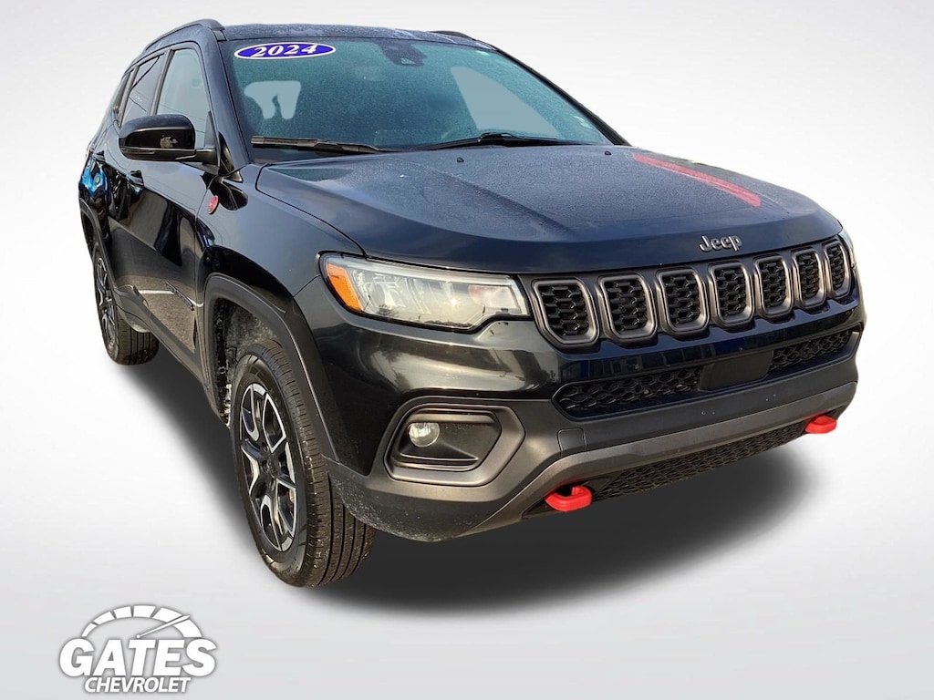 Used 2024 Jeep Compass Trailhawk