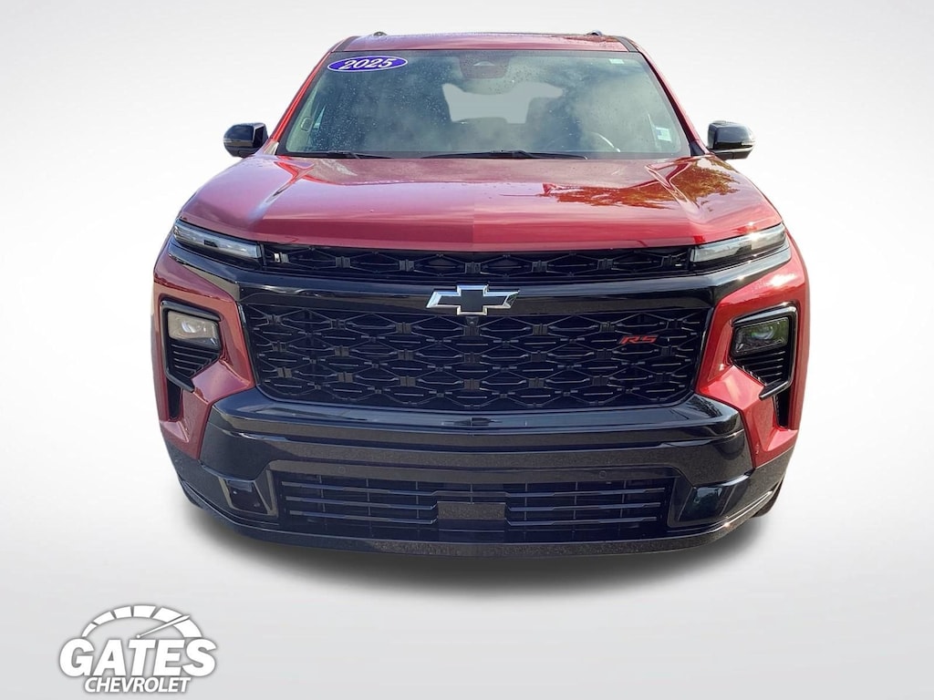Used 2025 Chevrolet Traverse RS SUV
