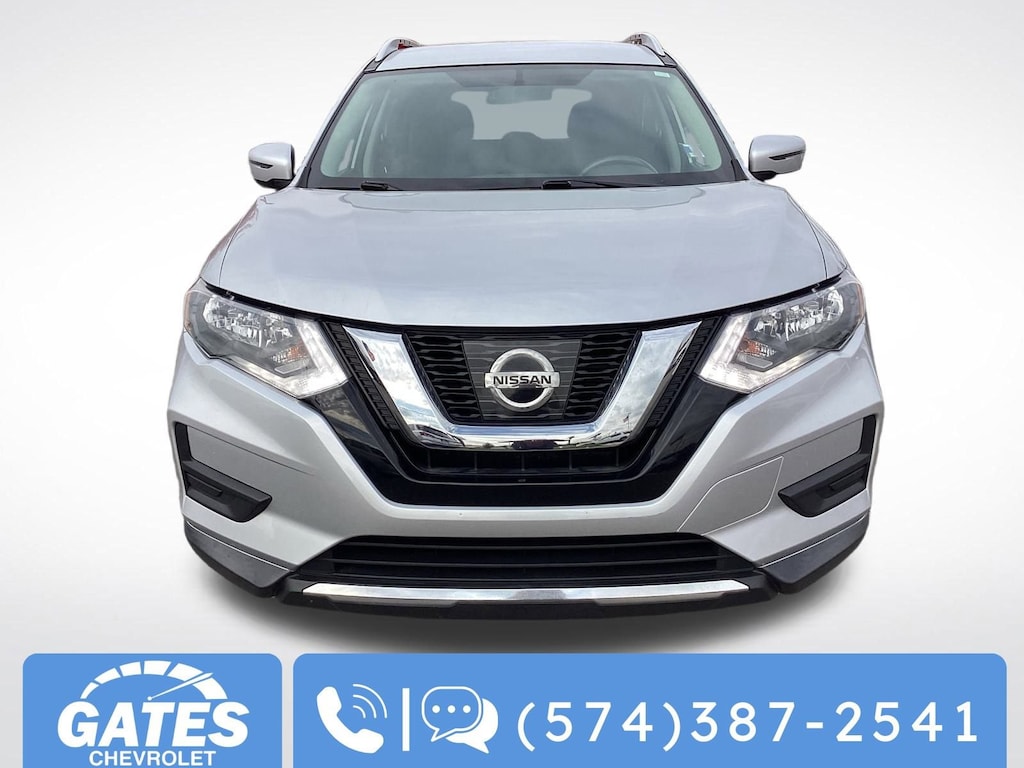 Used 2017 Nissan Rogue SV