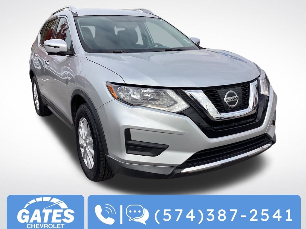 Used 2017 Nissan Rogue SV