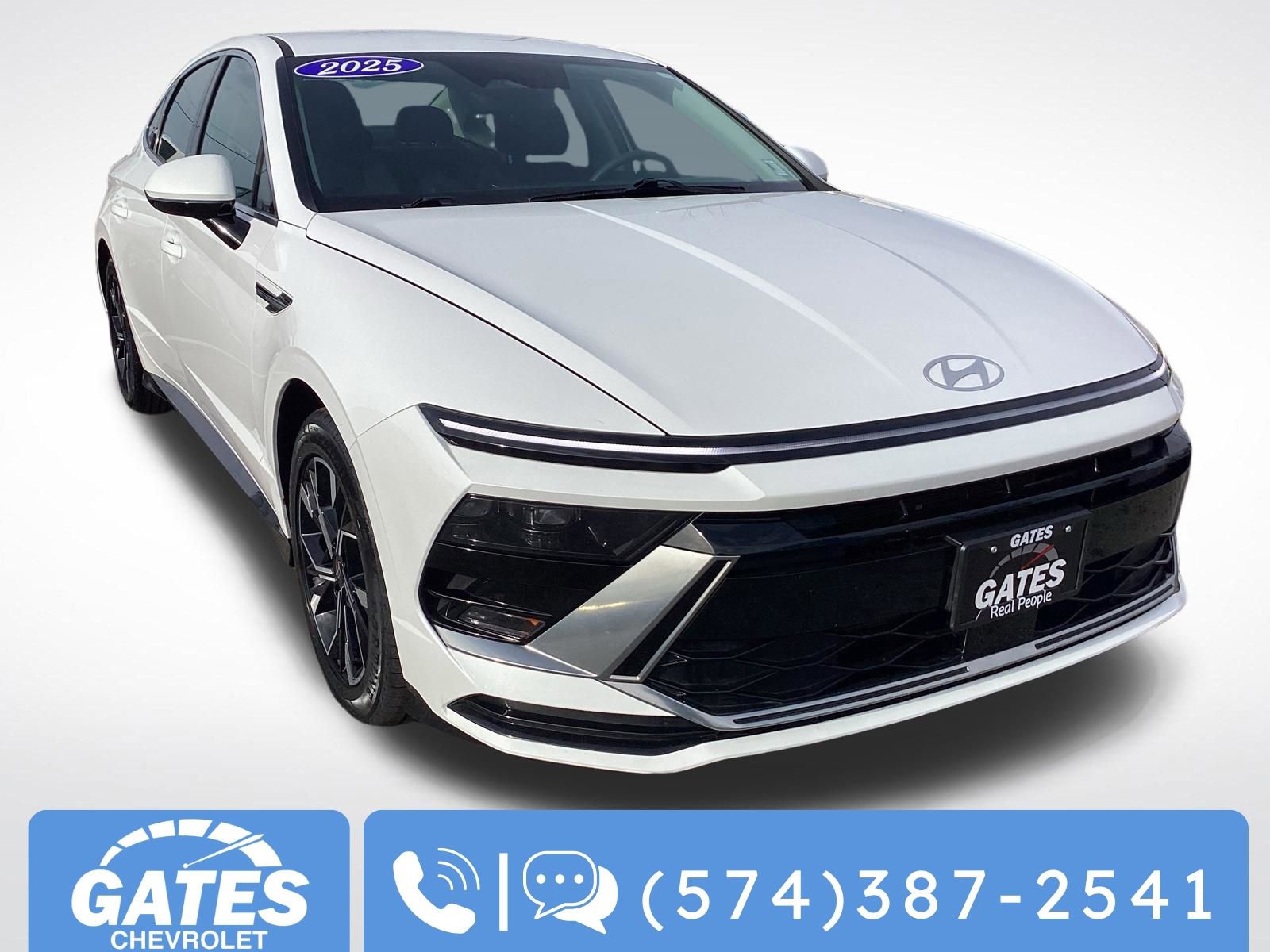 2025 Hyundai Sonata SEL's photo