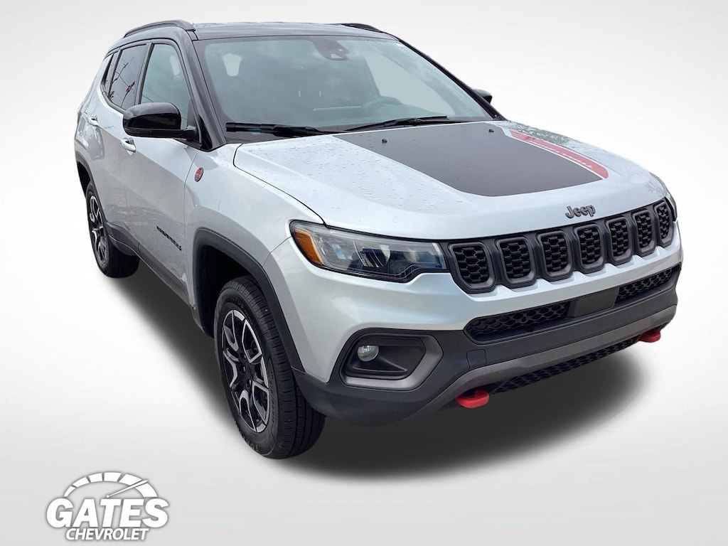 Used 2024 Jeep Compass Trailhawk
