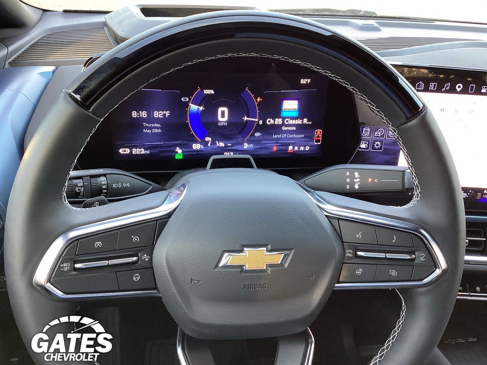 2025 Chevrolet Equinox EV 1LT - Photo 10