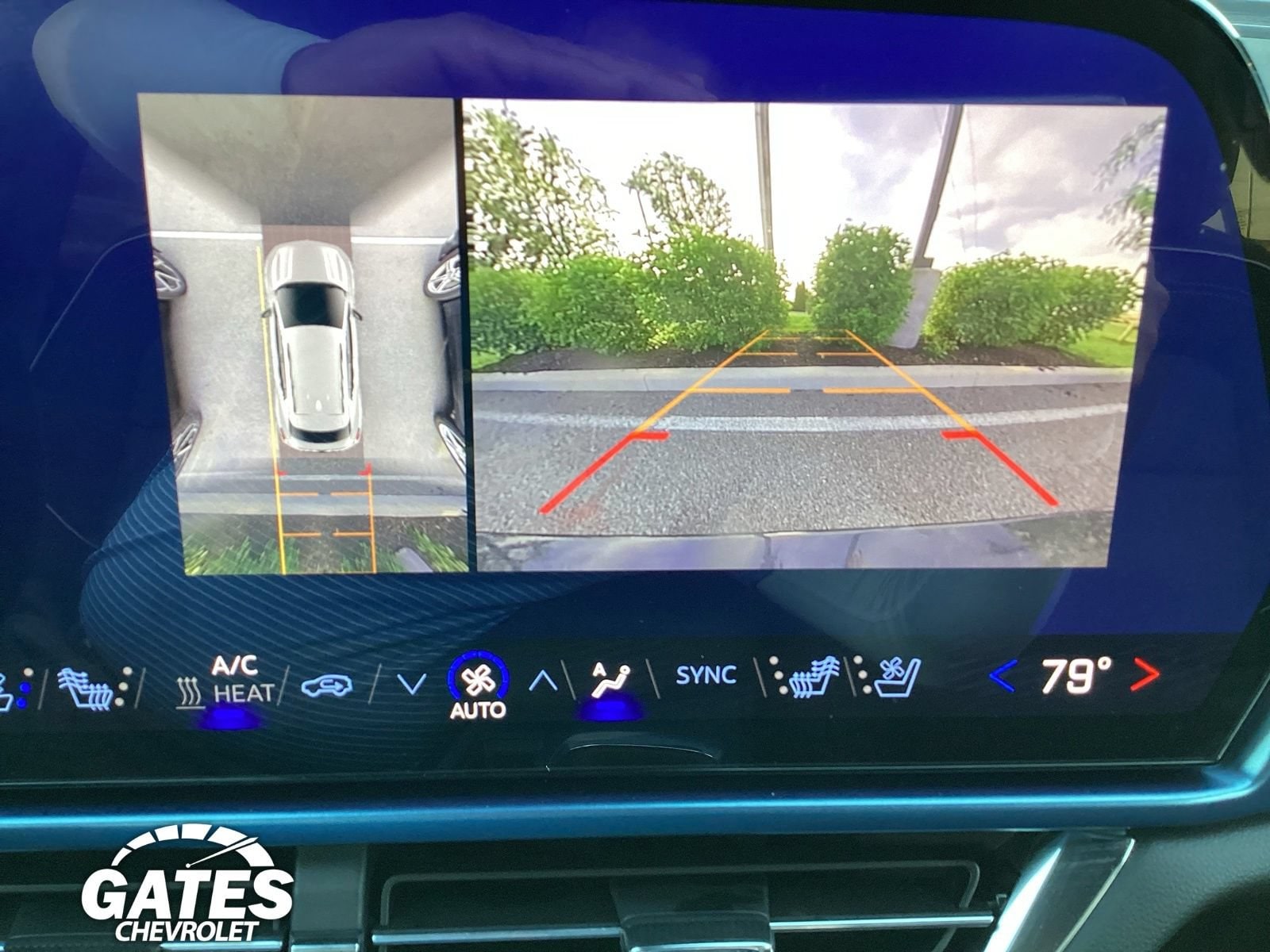 2025 Chevrolet Equinox EV 1LT - Photo 8