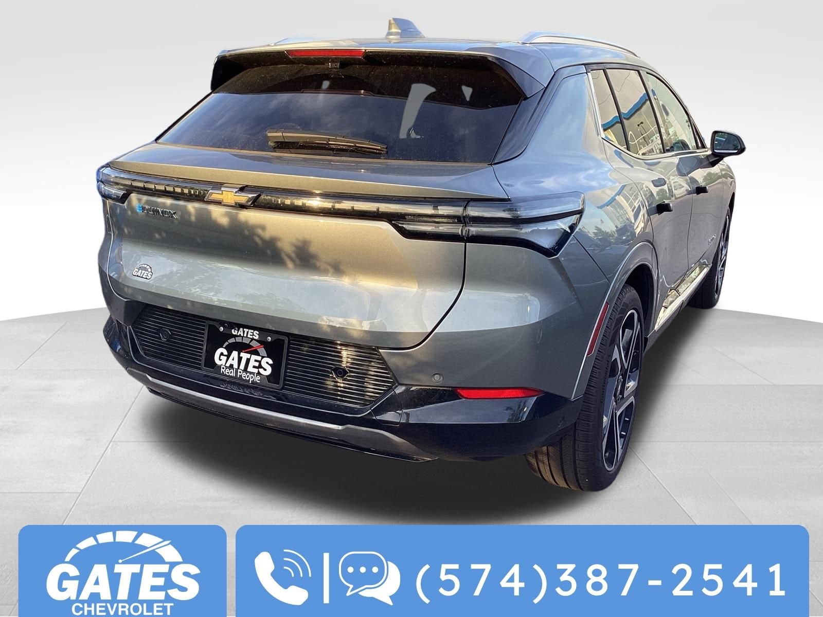2025 Chevrolet Equinox EV LT - Photo 8