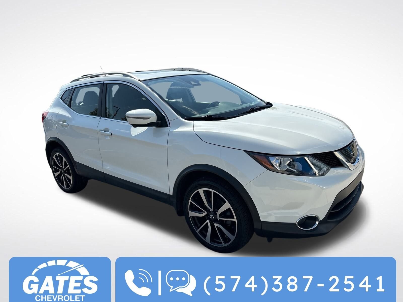 2017 Nissan Rogue Sport SL photo 2