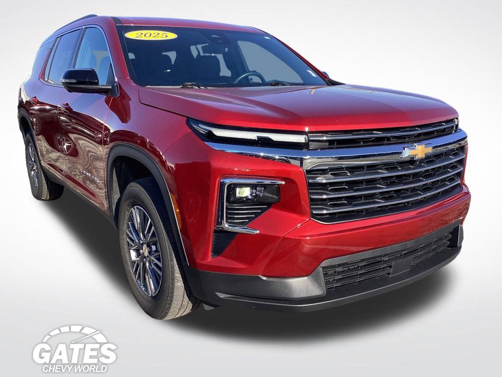 2025 Chevrolet Traverse LT SUV