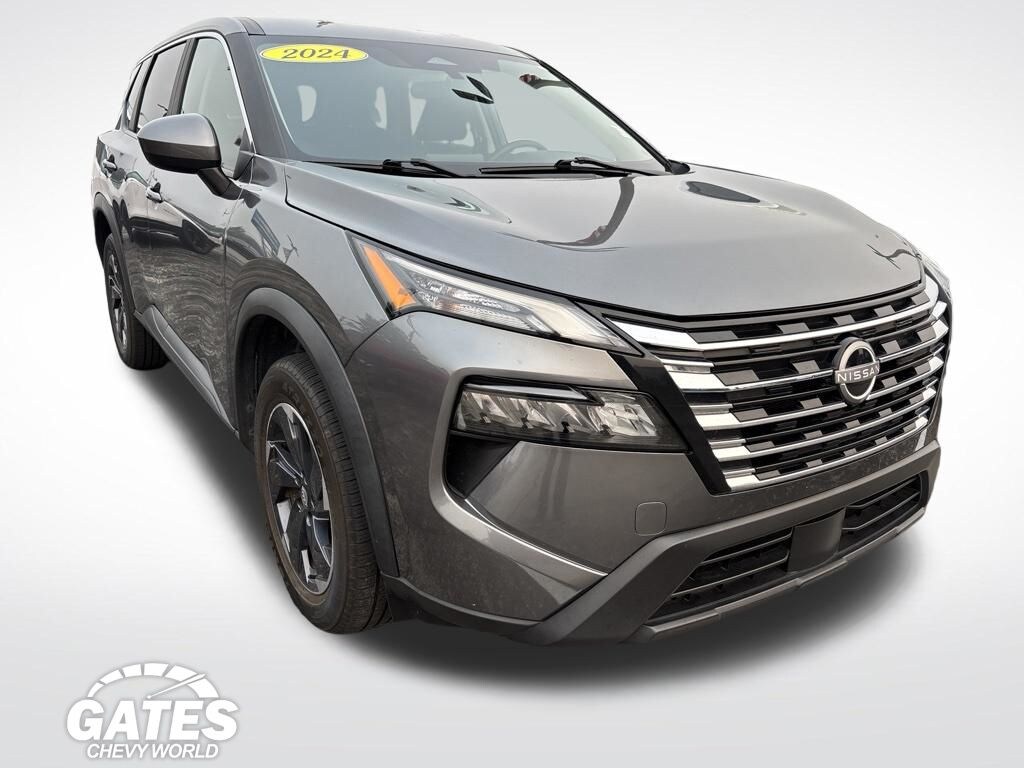 Used 2024 Nissan Rogue SV SUV