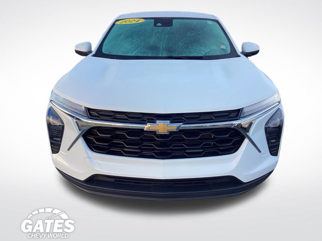 Used 2024 Chevrolet Trax LS SUV