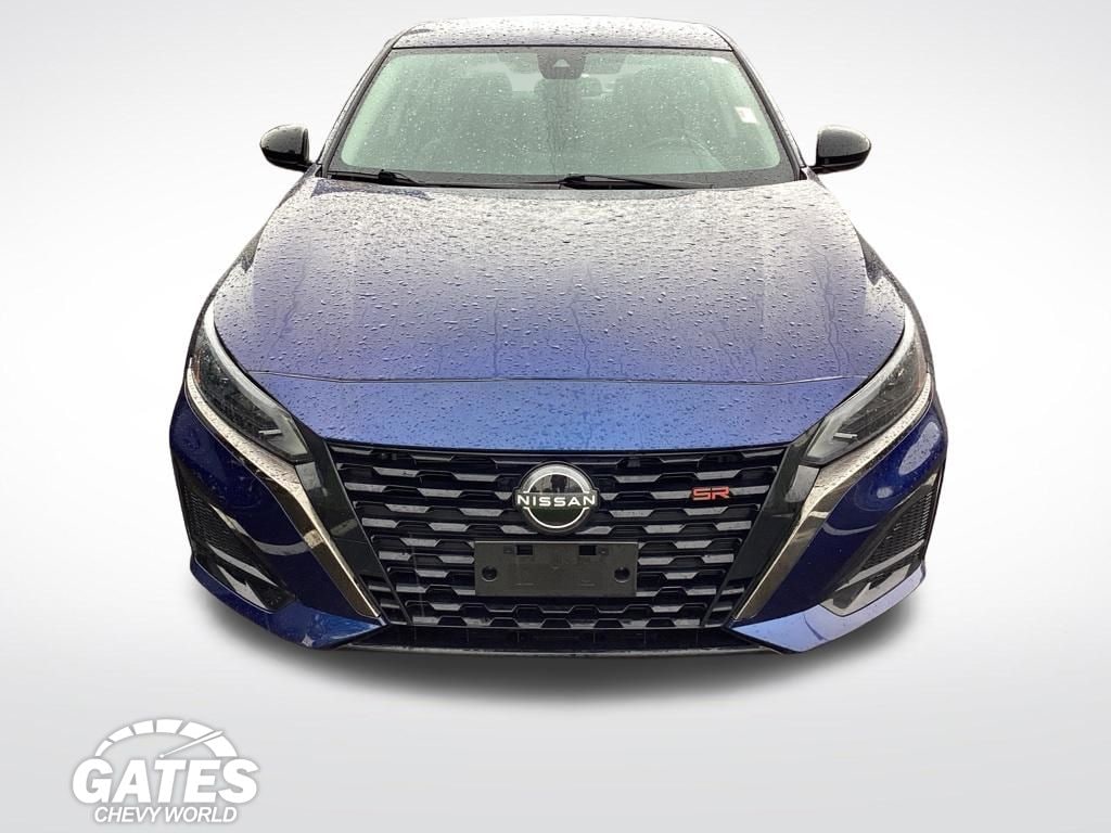 Used 2024 Nissan Altima 2.5 SR Sedan