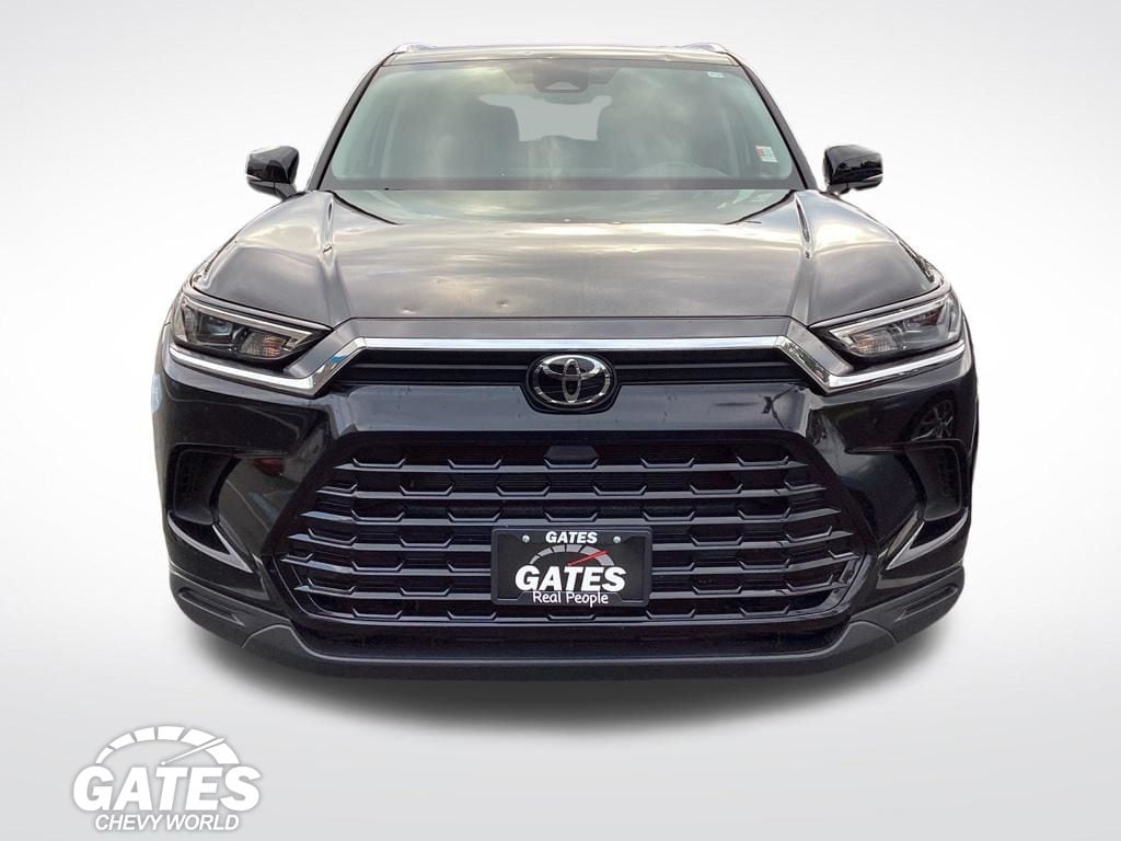Used 2025 Toyota Grand Highlander XLE SUV
