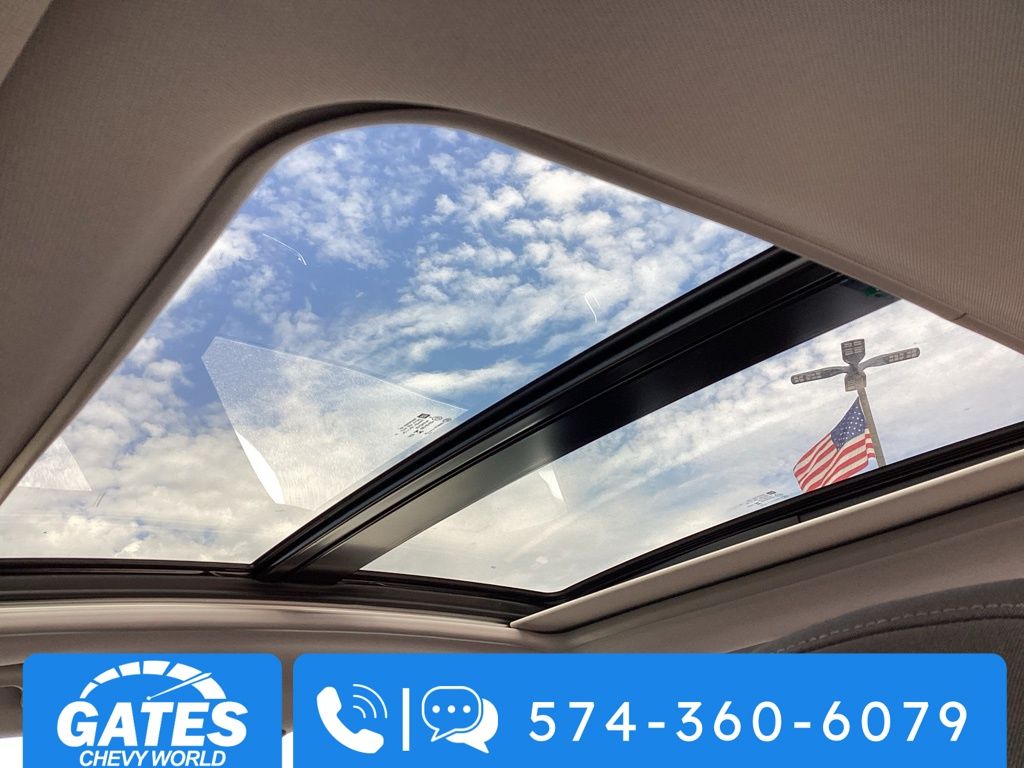 2024 Chevrolet Malibu 1LT photo 4