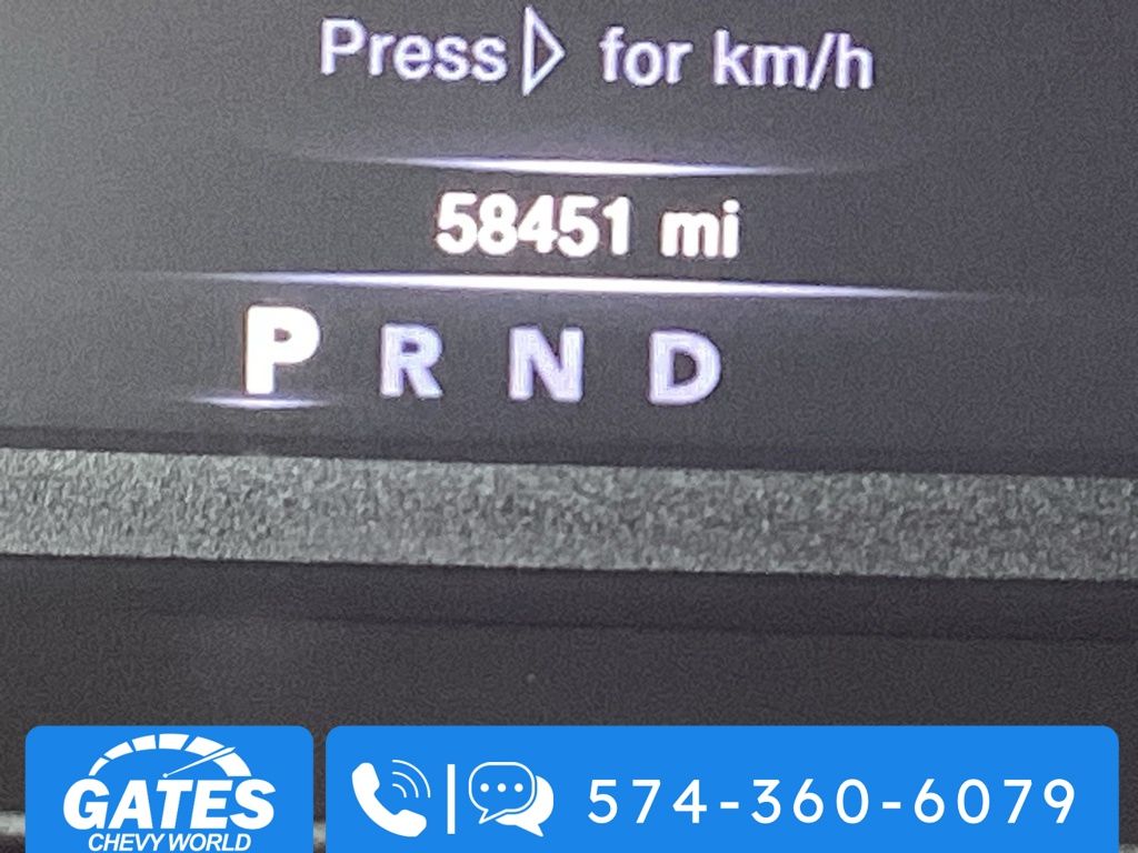 2023 Ram 1500 Classic SLT photo 4