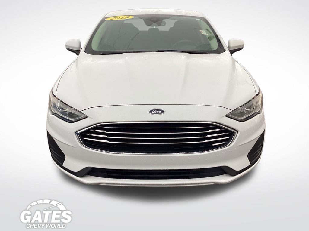 Used 2019 Ford Fusion SE Sedan