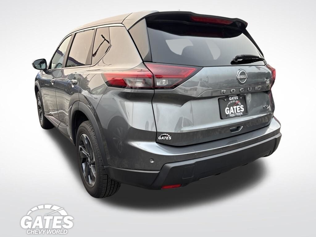 Used 2024 Nissan Rogue SV SUV