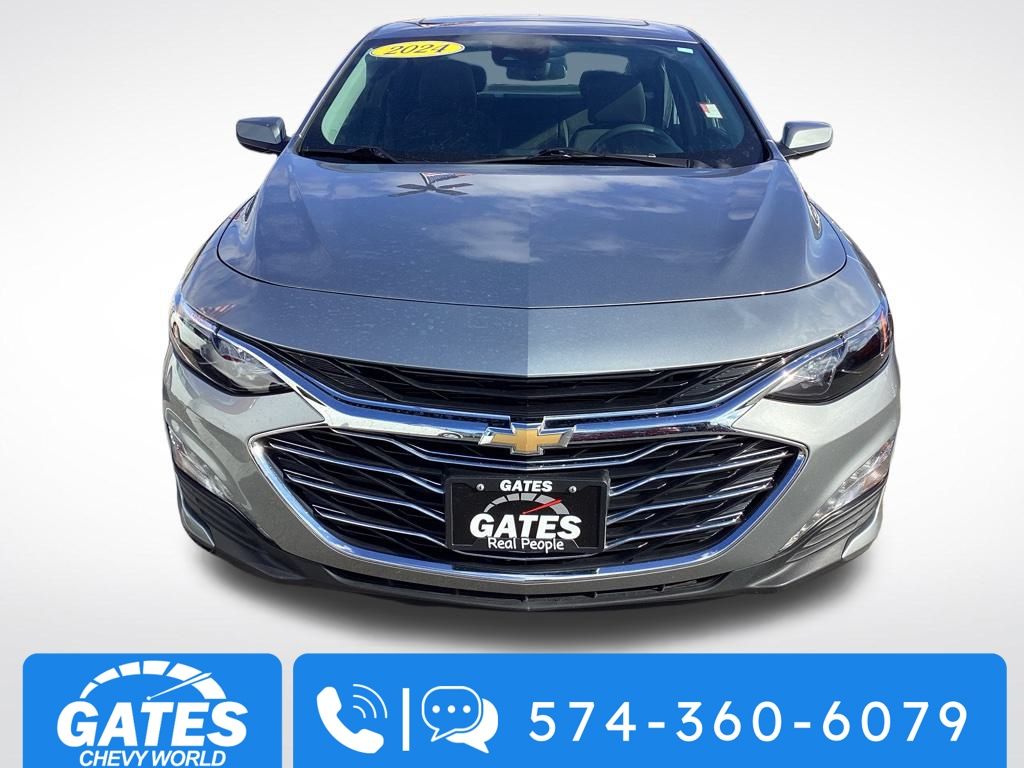 2024 Chevrolet Malibu 1LT photo 2