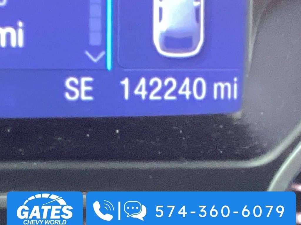 Used 2015 Ford Escape SE SUV