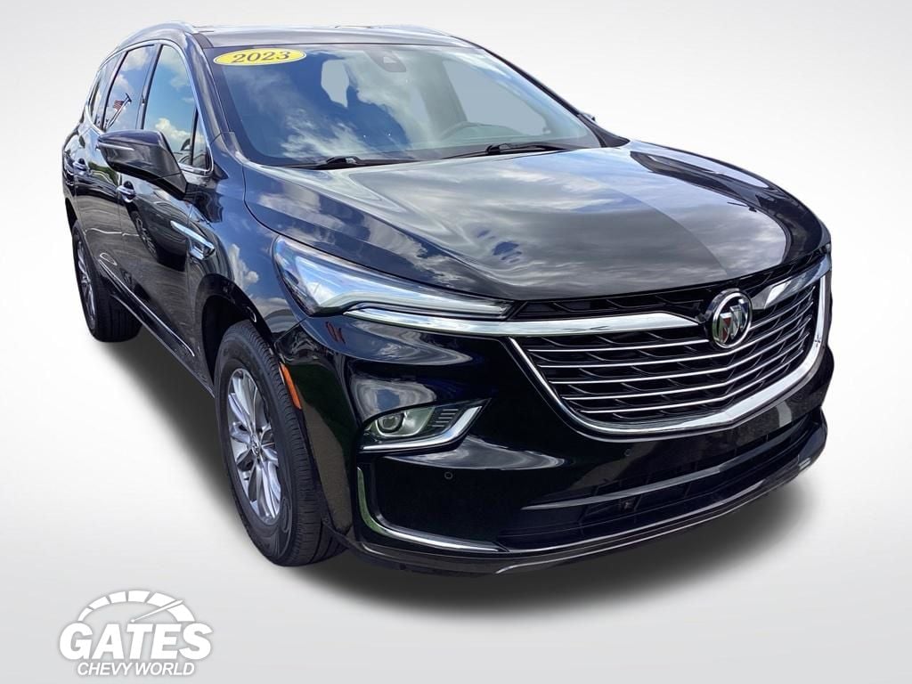 Used 2023 Buick Enclave Essence SUV