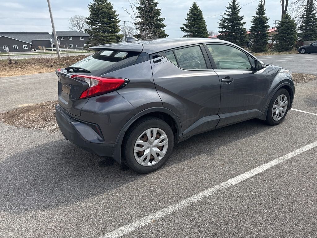 Used 2019 Toyota C-HR LE SUV