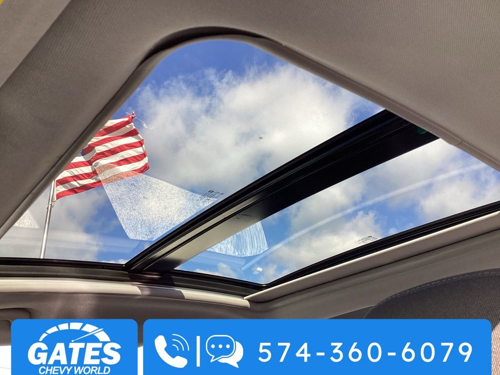 2024 Chevrolet Malibu 1LT photo 4