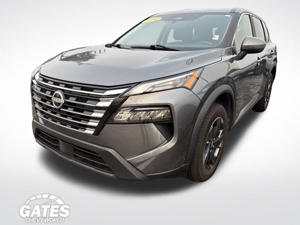 Used 2024 Nissan Rogue SV SUV