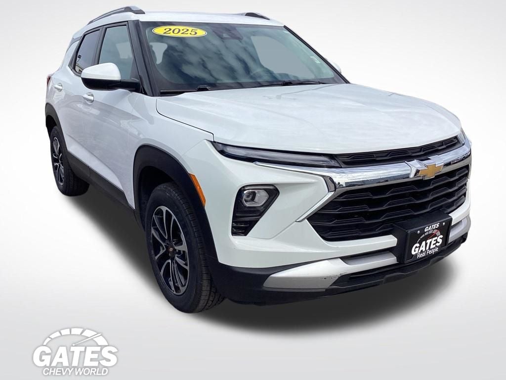 Used 2025 Chevrolet Trailblazer LT SUV