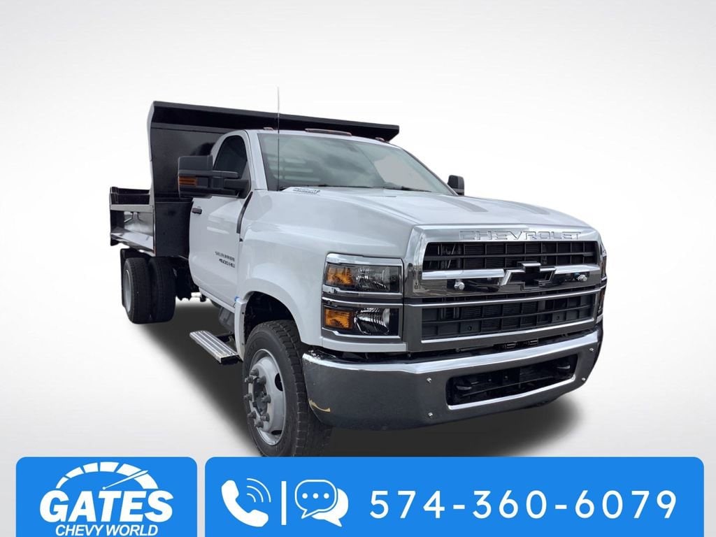 2024 Chevrolet Silverado 4500 Medium Duty Chassis Cab Work Truck's photo