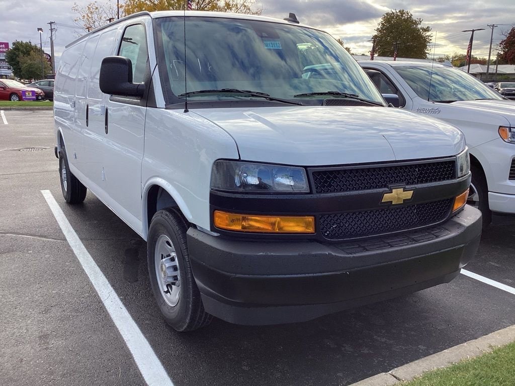 New 2025 Chevrolet Express Cargo 3500 WT Van