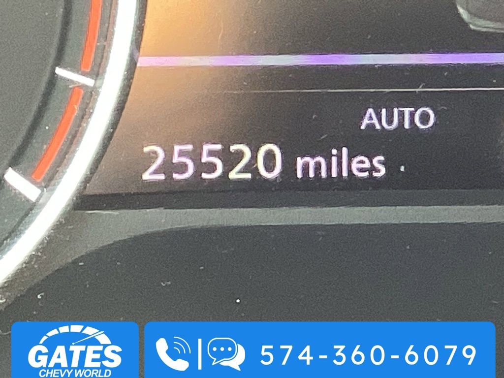 2024 Nissan Rogue SV photo 3