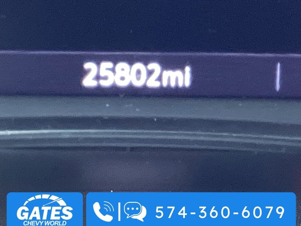 Used 2023 Chevrolet Traverse LT Leather SUV