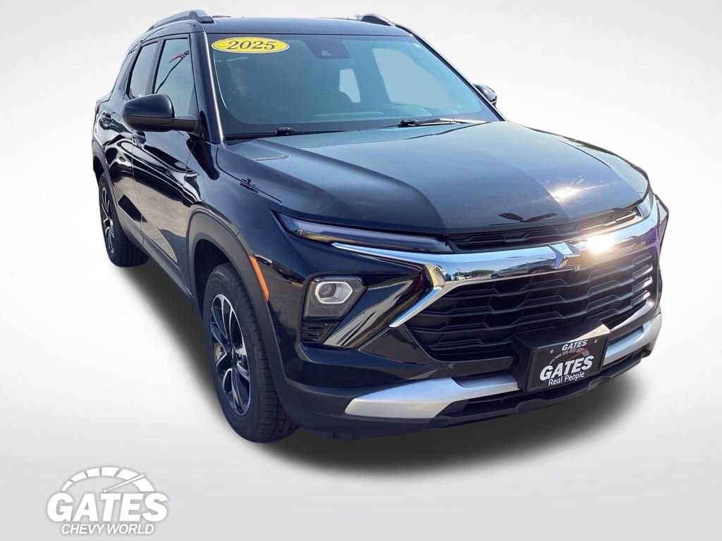 Used 2025 Chevrolet Trailblazer LT SUV