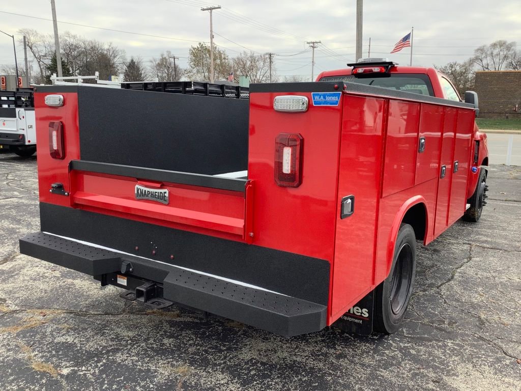 2024 Chevrolet Silverado 4500HD Work Truck photo 4