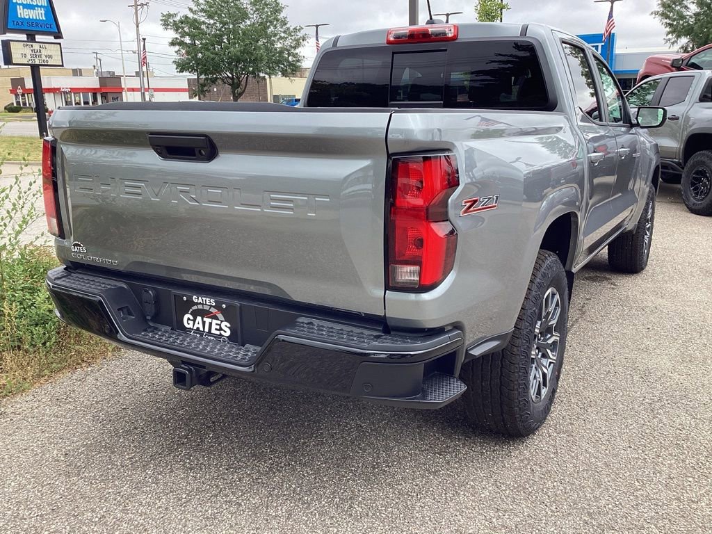 2025 Chevrolet Colorado Z71 photo 4