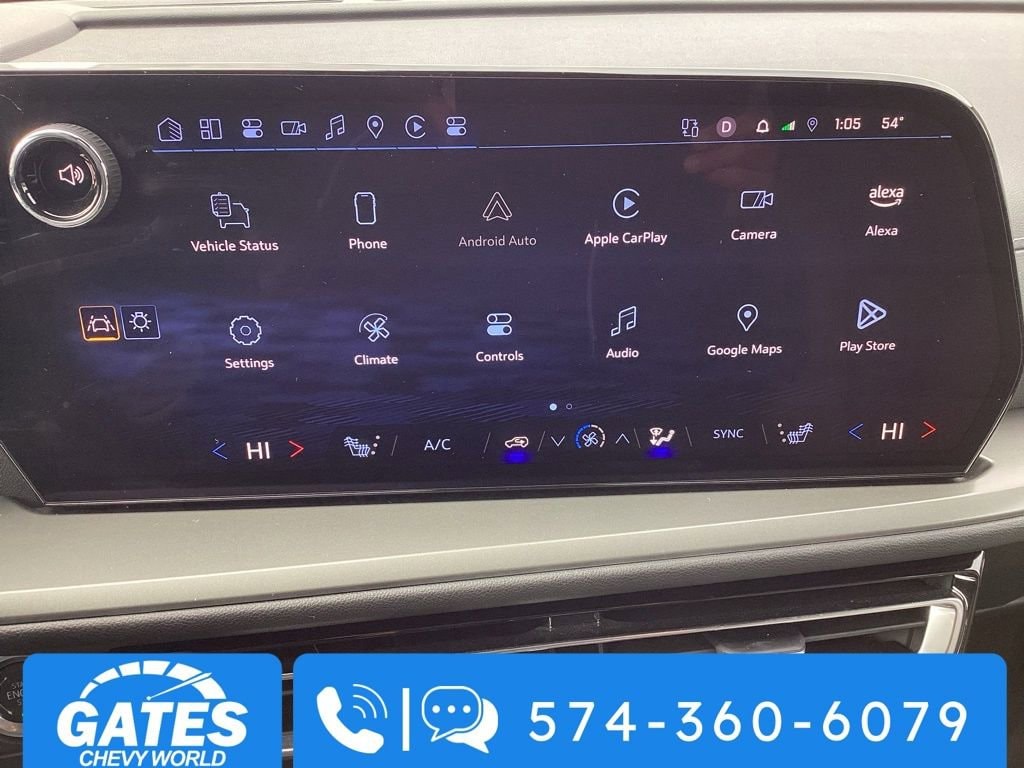 Used 2024 Chevrolet Traverse LT SUV