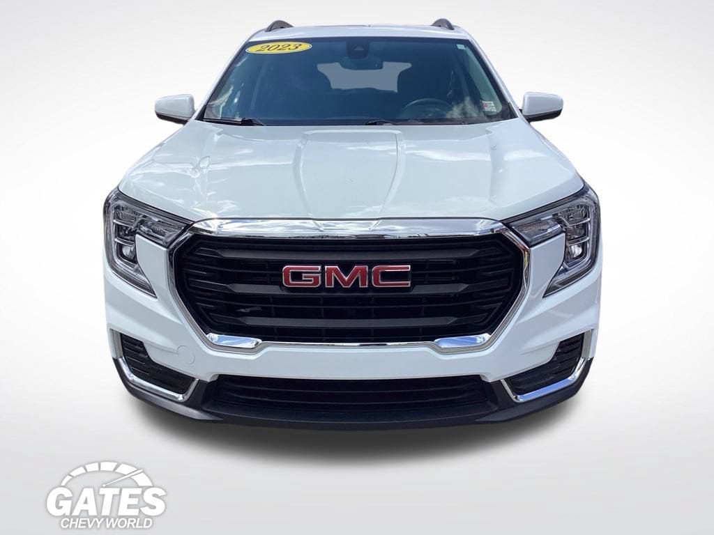 Used 2023 GMC Terrain SLE SUV