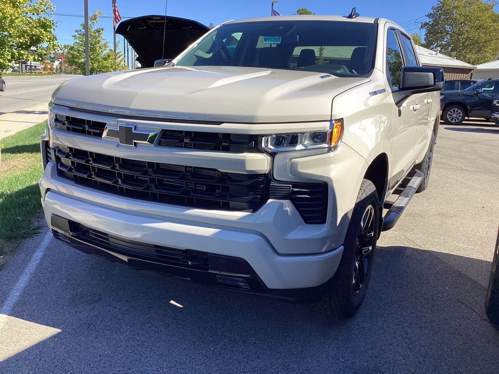 2026 Chevrolet Silverado 1500 RST photo 2