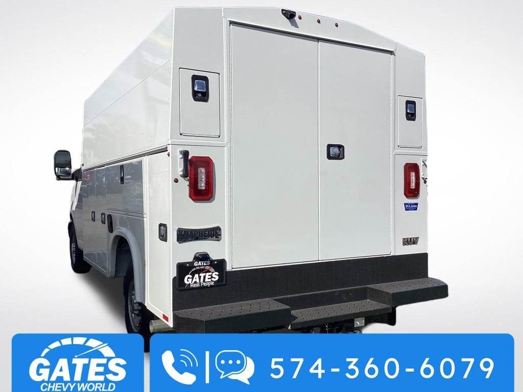 New 2025 Chevrolet Express Cutaway 3500 1WT Cutaway Van