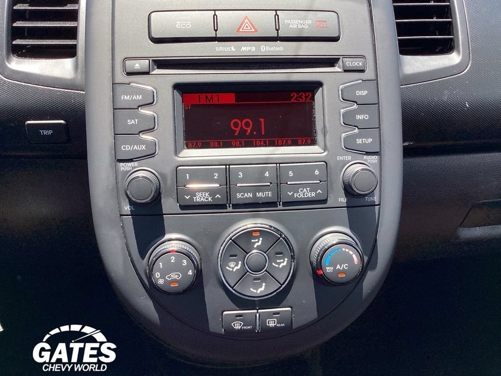Used 2013 Kia Soul Base Hatchback
